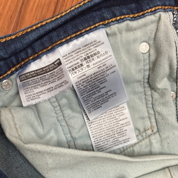 Levi’s, size 36/30 - Picture 9 of 9